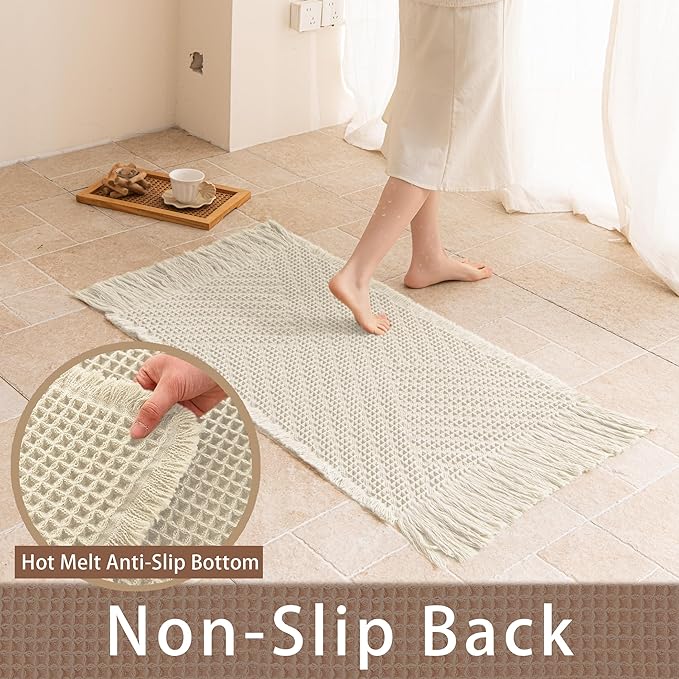 Waffle Bath Mat Non Slip, Boho Runner Rug, Super Absorbent Quick Dry Long Bath Runner Bathroom, Soft Farmhouse Bath Rug with Tassels, Washable Shower Mats for Floor 24"x48", Tassels Cream