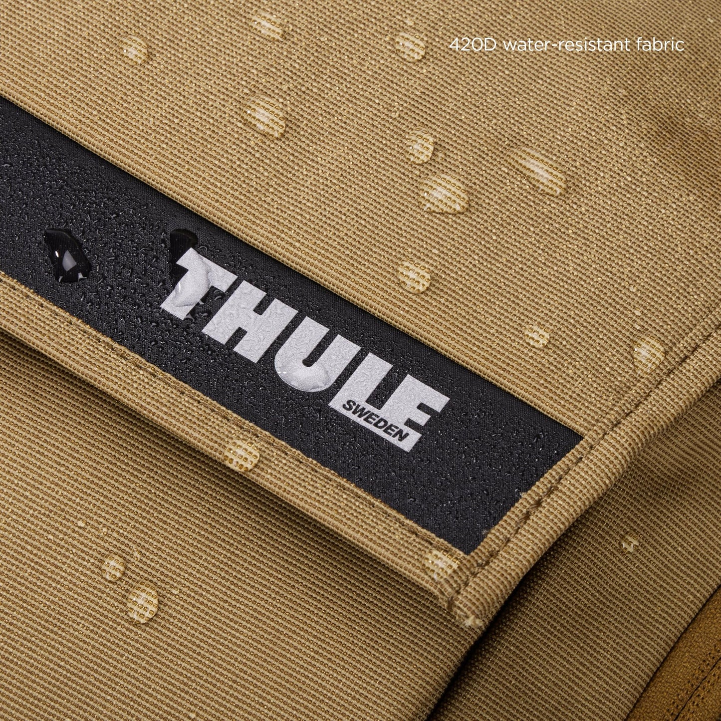 Thule Paramount 27L Backpack - Commuter Backpack - Fits 16" laptops